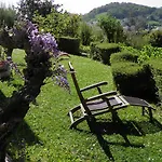D'hotes Haitz Ondo Bed & Breakfast Hasparren