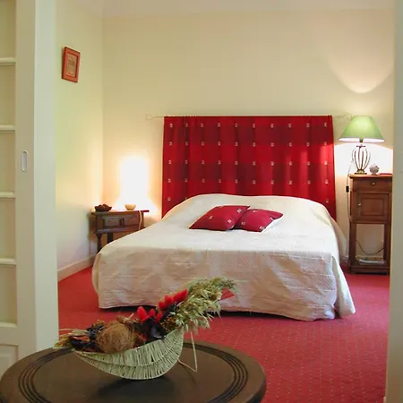 فندق مبيت وإفطار D'hotes Haitz Ondo 3*